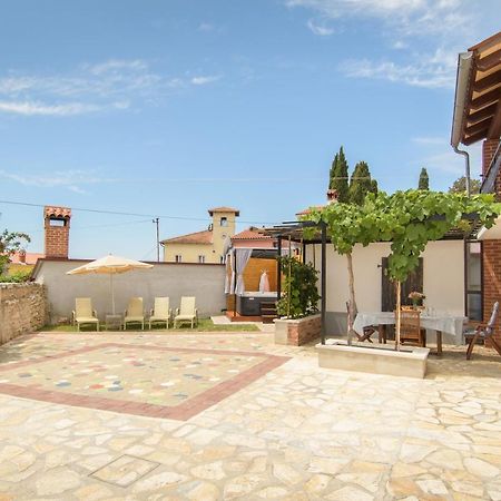 Holiday Home Giovanni Vabriga Tar-Vabriga Esterno foto